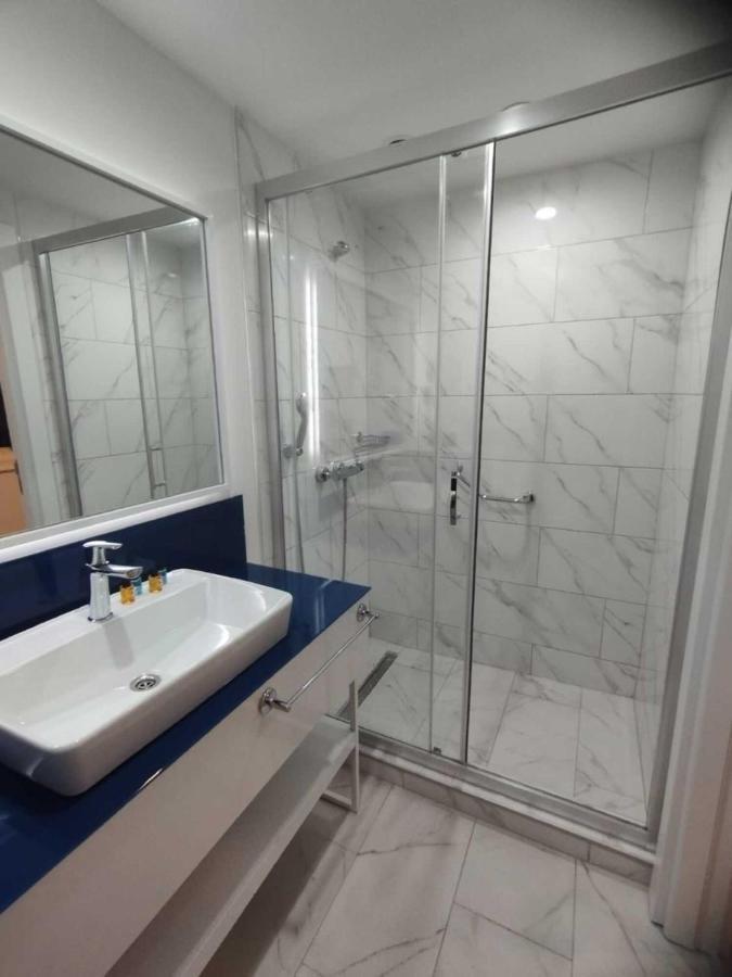 Luxe Apartment Batumi Sea Front Dış mekan fotoğraf